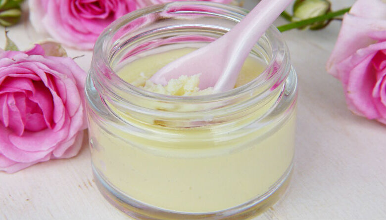 Ácido Hialurónico en Cosmética: Beneficios y Usos Esenciales para la Piel