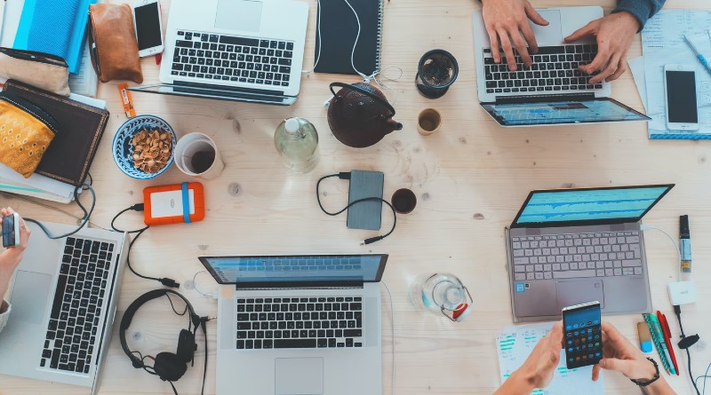 La clave del éxito empresarial: Por qué contratar una agencia de marketing digital es esencial hoy en día