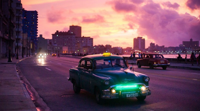 Descubre la Esencia de Cuba: Un Viaje Inolvidable al Corazón de la Isla Caribeña
