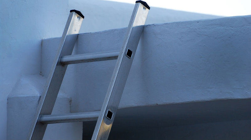 Escalera de aluminio: la herramienta esencial para el hogar y la construcción moderna