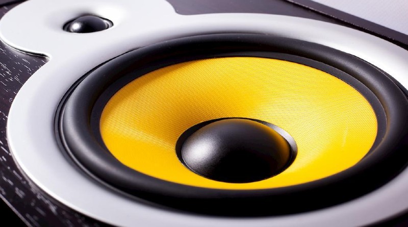 Los Altavoces y Etapas Esenciales para DJs: Guía Definitiva para Sonido Perfecto