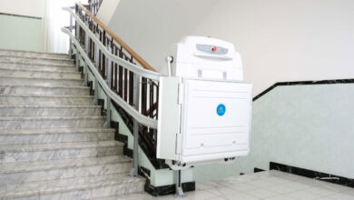 Beneficios de las Sillas y Plataformas Salvaescaleras para Mejorar la Accesibilidad en el Hogar