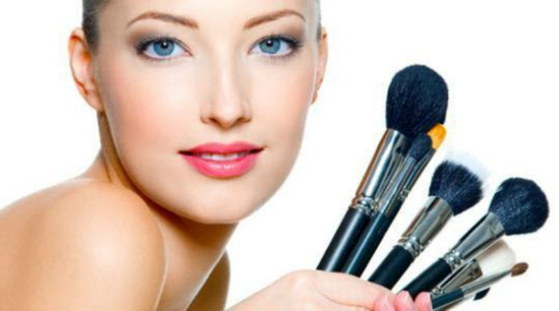 Formación de Expertos en Maquillaje para Profesionales en Málaga
