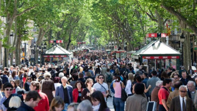 Sant Jordi en Cataluña: La Fiesta del Amor y los Libros que Nunca Pasa de Moda