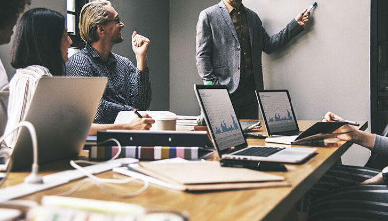 Servicios y Herramientas Esenciales para Potenciar tu Empresa en el Futuro