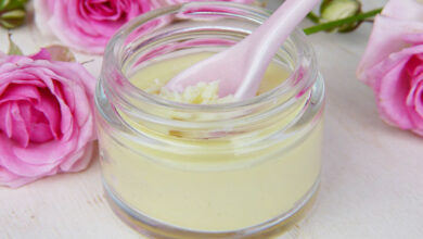 Ácido Hialurónico en Cosmética: Beneficios y Usos Esenciales para la Piel