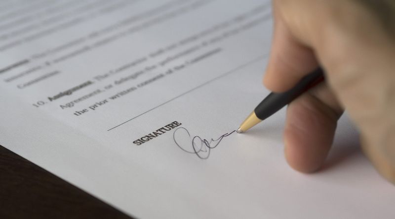 Situaciones Clave en las que Debes Acudir a un Notario para Asuntos Legales y Comerciales