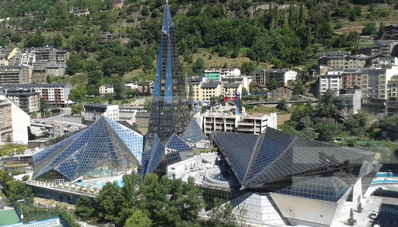 Escapadas Imperdibles: 5 Razones para Visitar Caldea en Andorra