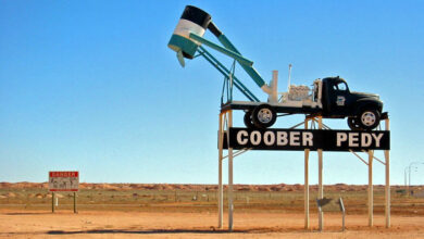 Descubre Coober Pedy: La Fascinante Ciudad Subterránea en el Desierto Australiano Descubre Coober Pedy: La Fascinante Ciudad Subterránea en el Desierto Australiano