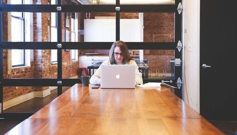Cómo convertirte en emprendedora libre con Project Martina: Guía para el éxito sostenible en tu negocio