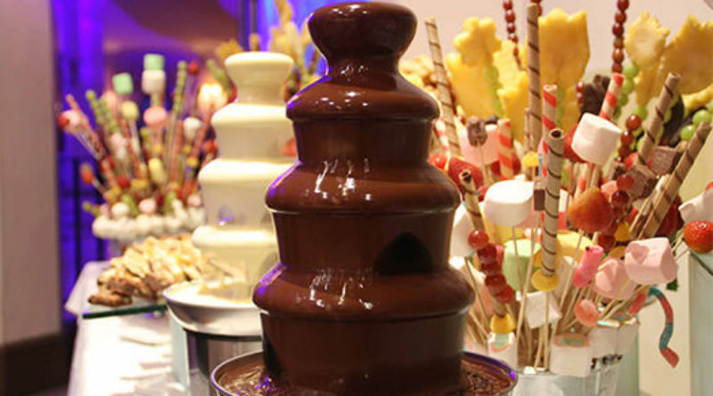 Fuentes de Chocolate: La Delicia Perfecta para Tu Fiesta Inolvidable