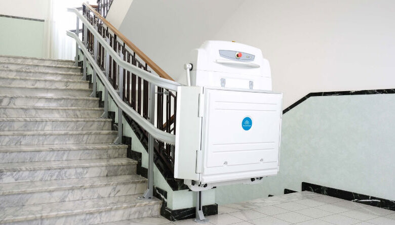 Beneficios de las Sillas y Plataformas Salvaescaleras para Mejorar la Accesibilidad en el Hogar