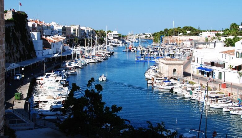 Descubre los Imperdibles de Menorca en Solo 48 Horas