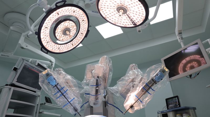 Descubre Cyberknife: Innovación en Radiocirugía Robótica para Tratamiento de Cáncer