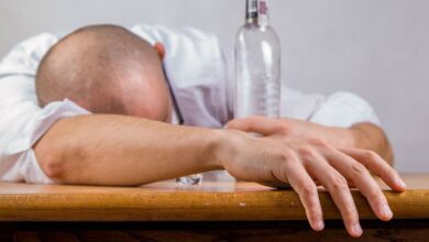 Remedios y Alimentos Efectivos para Aliviar la Resaca de Forma Natural Remedios y Alimentos Efectivos para Aliviar la Resaca de Forma Natural