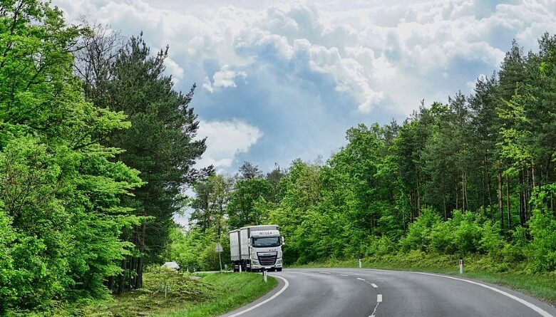 Guía Definitiva para Elegir el Mejor Servicio de Transporte y Logística en Cualquier Momento