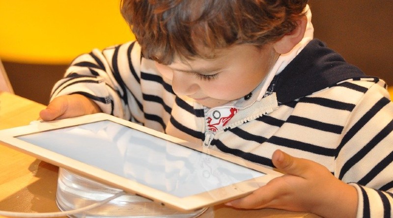 Tablet o celular: Guía definitiva para elegir el mejor dispositivo para el regreso a clases