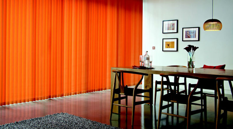 Guía Completa sobre Tipos de Cortinas Verticales para Decorar Tu Espacio en Connect&Go Guía Completa sobre Tipos de Cortinas Verticales para Decorar Tu Espacio en Connect&Go