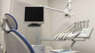 Razones esenciales para visitar al dentista regularmente y mantener una buena salud bucal Razones esenciales para visitar al dentista regularmente y mantener una buena salud bucal